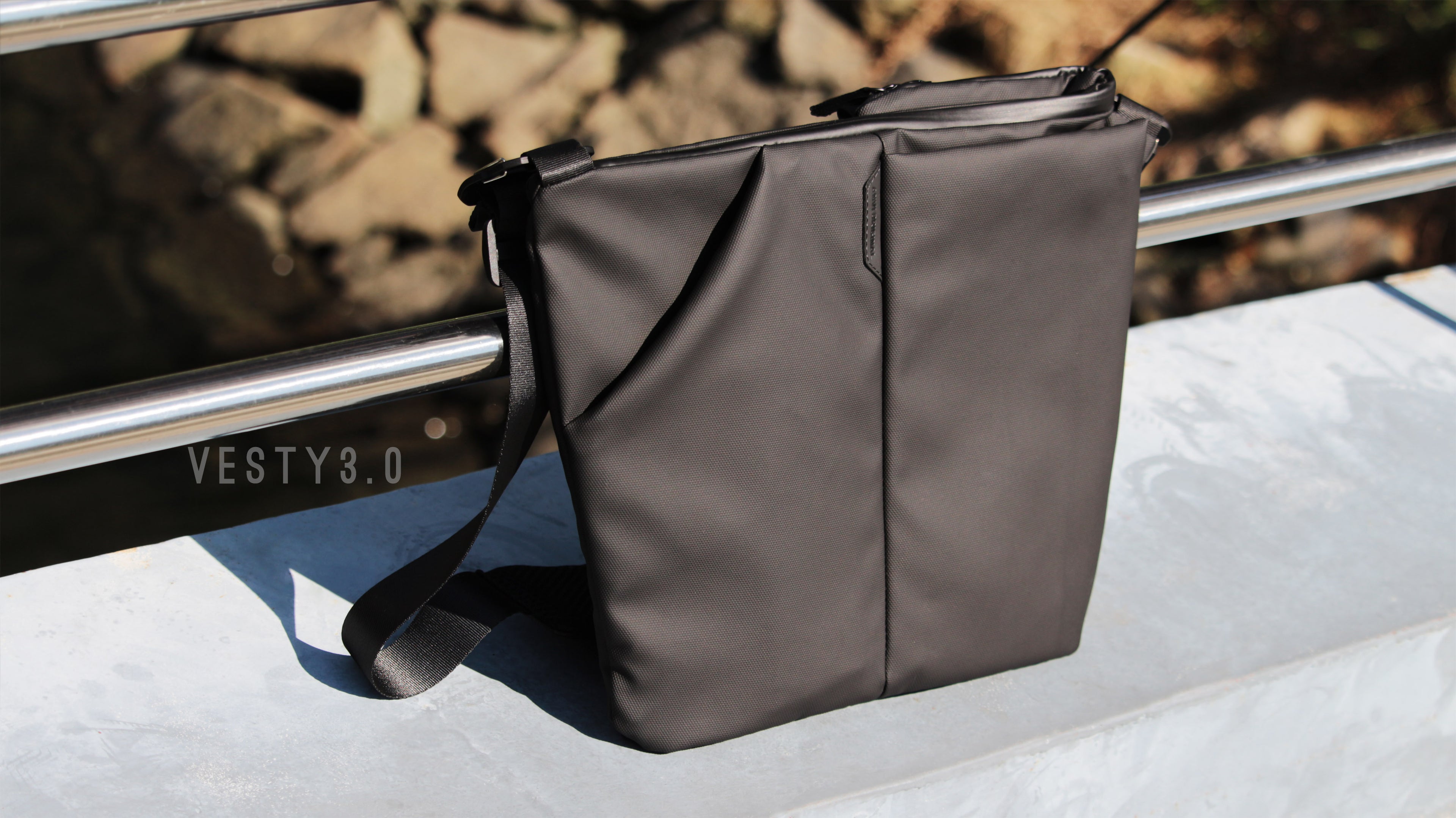 Vesty3.0 Two in One sling bag