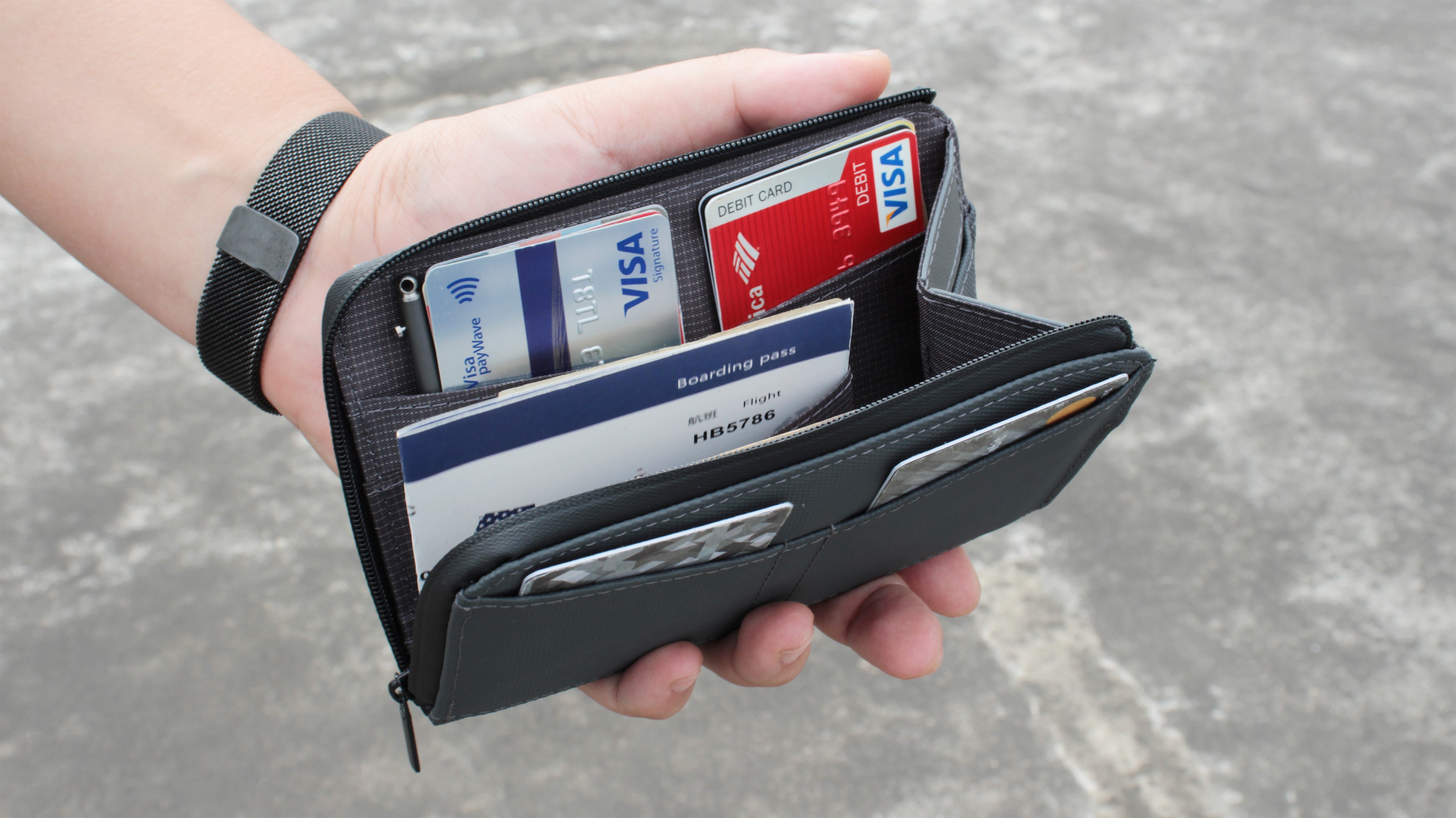 Alex P1 passport wallet