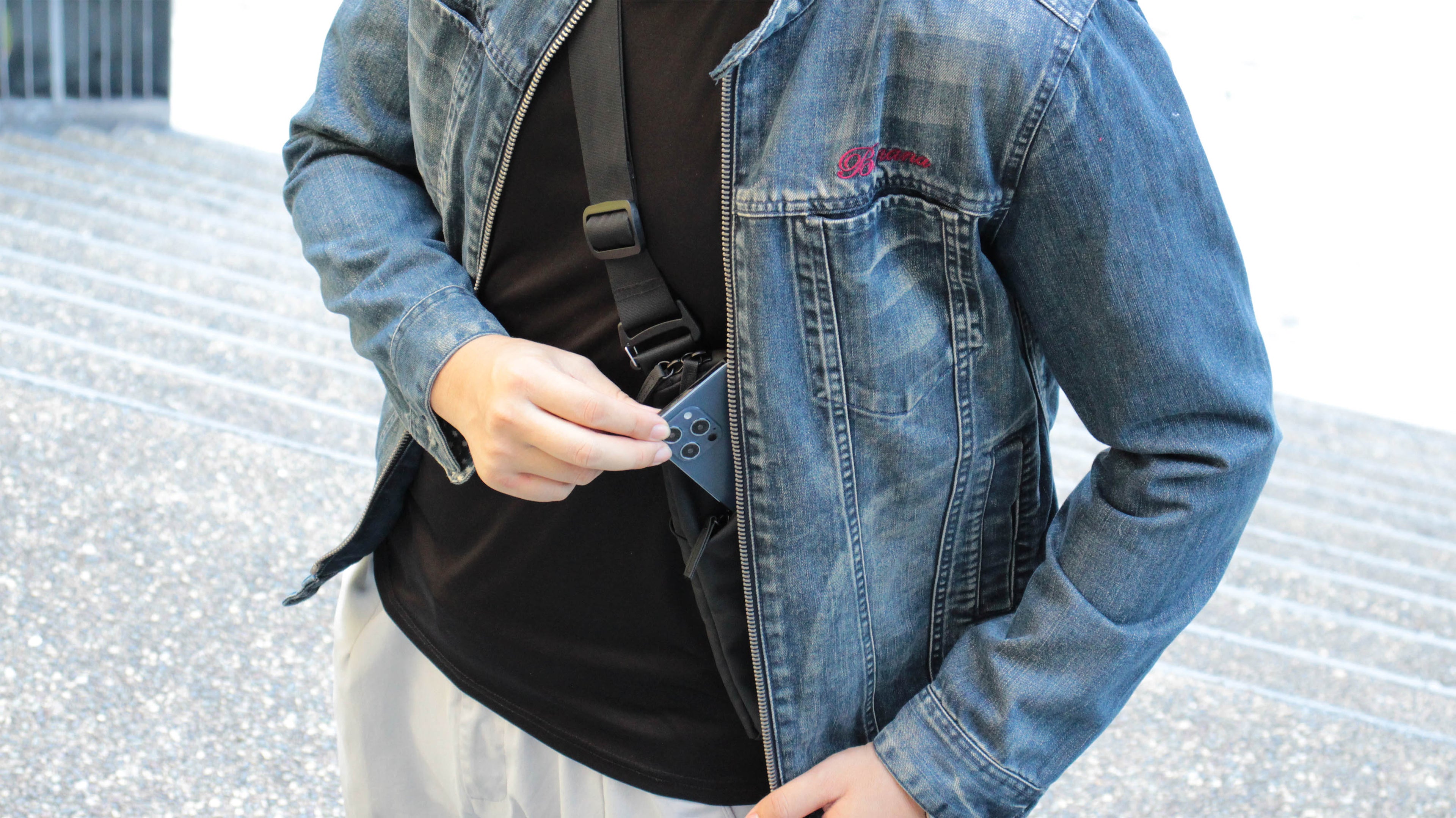 Vesty3.0 Two in One sling bag