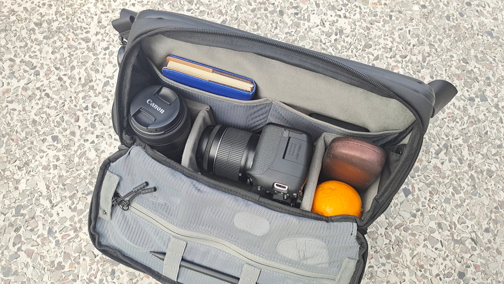 Alex S1 camera sling bag