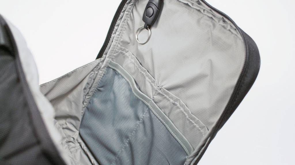 Alex D1 duffel bag